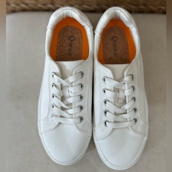 Quince Organic Cotton Canvas White Sneaker Bamboo Insoles Women’s Size 7 NWOT - Picture 2 of 6